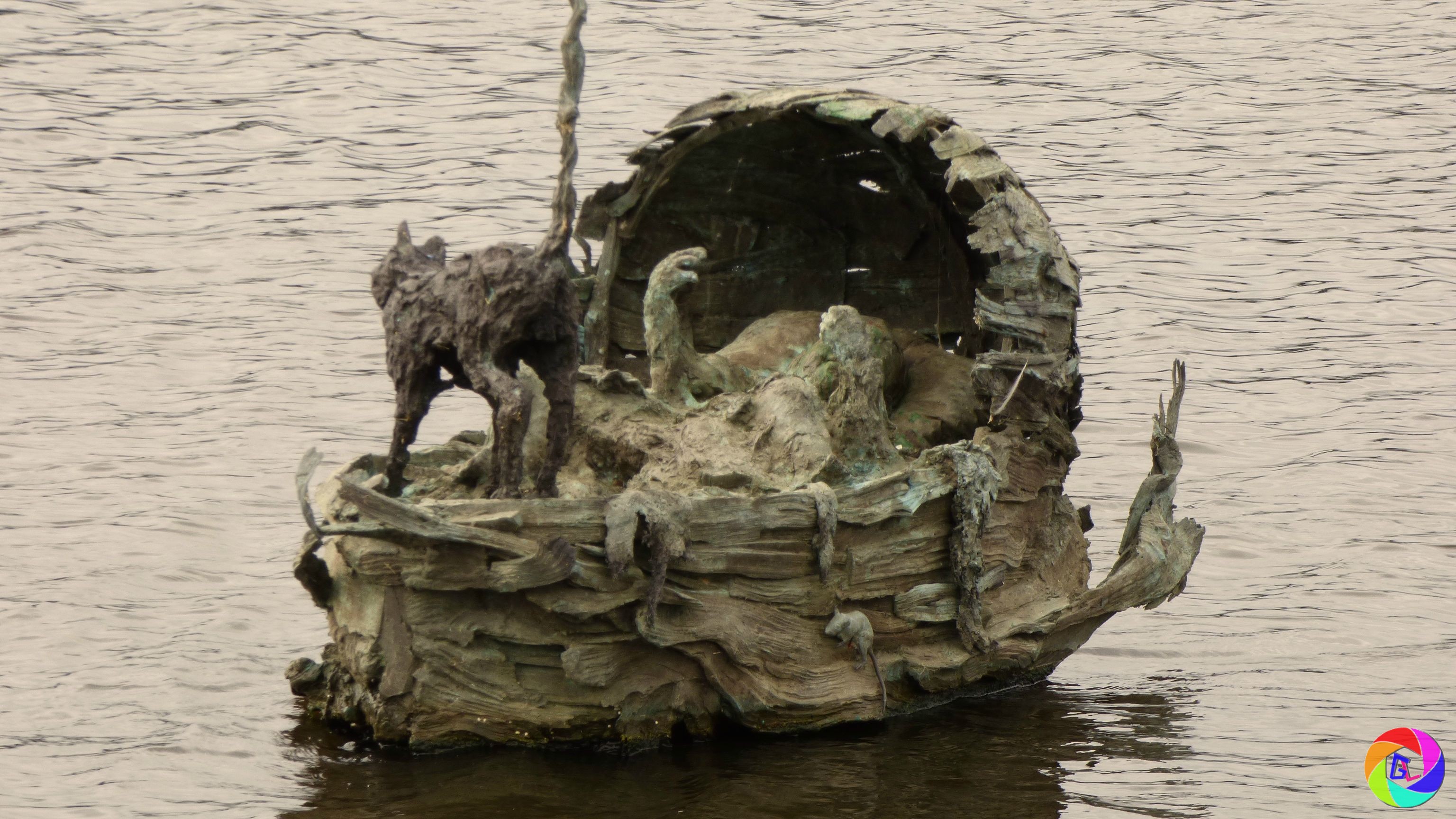 The Dijk is named after a child was found floating in a basket swept away by the river in medieval times.
